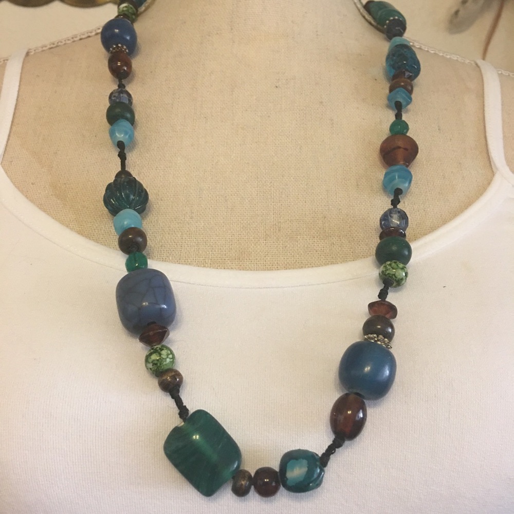 Victor Janson multi tone beaded necklace